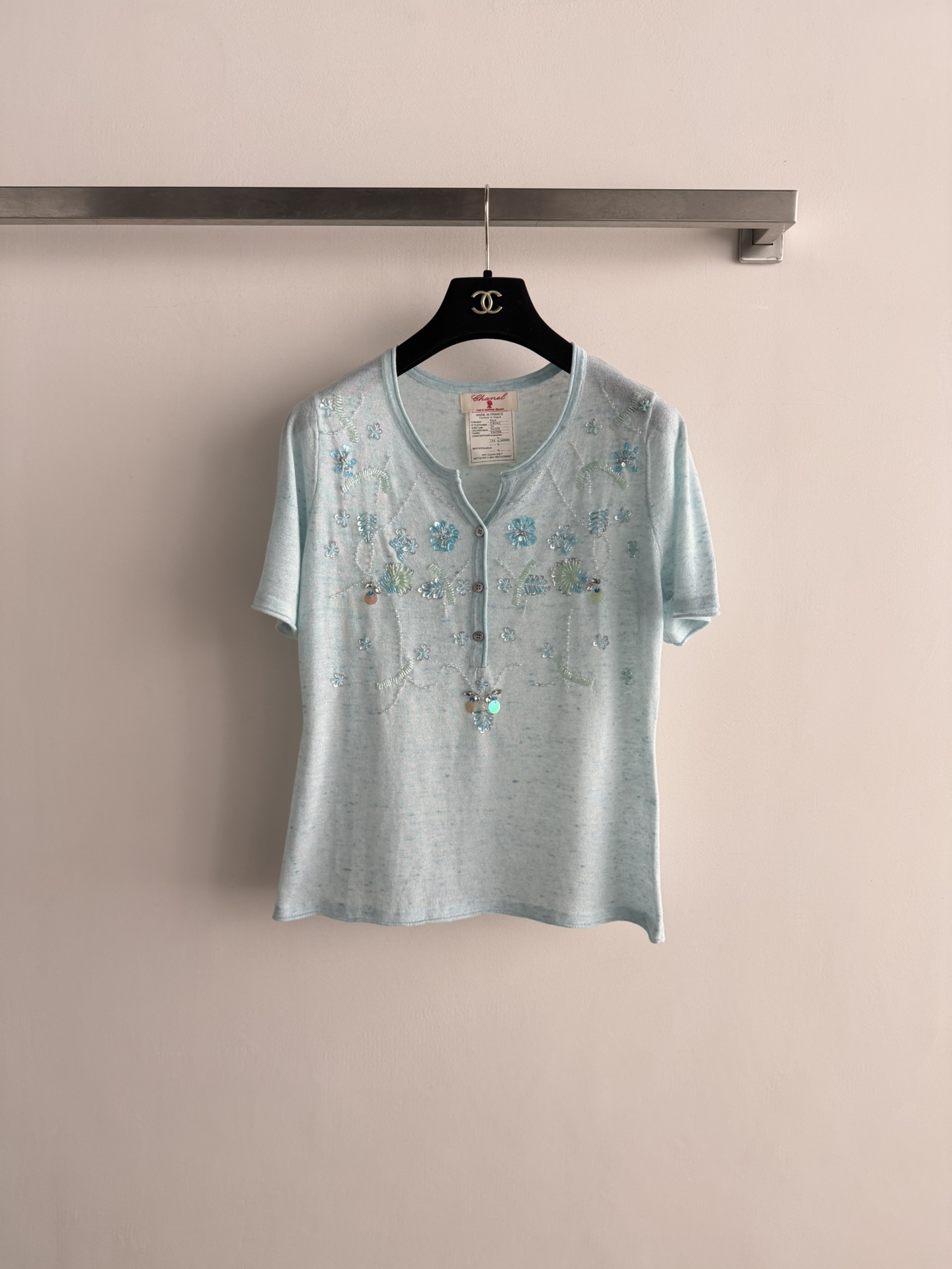 Women's short sleeves